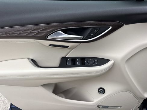 Certified 2023 Buick Envision Avenir image 12