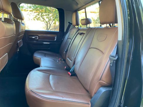 Used 2014 RAM 2500 Longhorn w/ Convenience Group AWD/4WD image 36