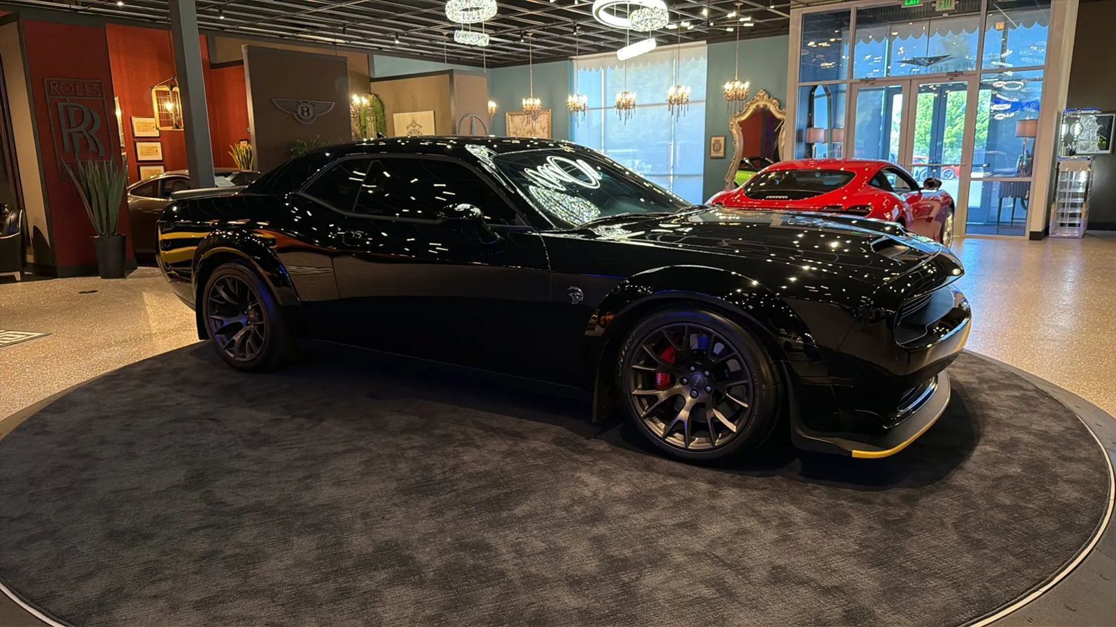 Used 2021 Dodge Challenger SRT Hellcat Redeye RWD image 8