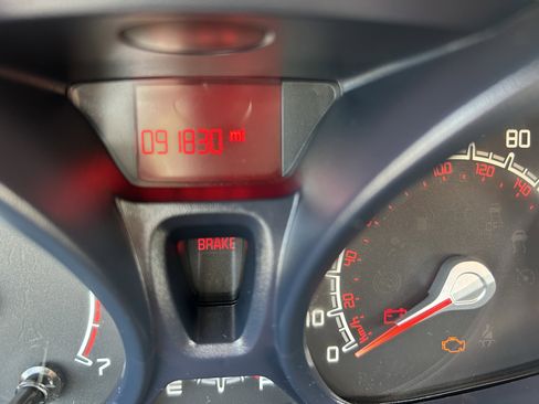 Used 2012 Ford Fiesta S FWD image 11