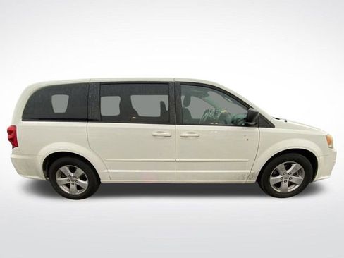 Used 2013 Dodge Grand Caravan SE image 11