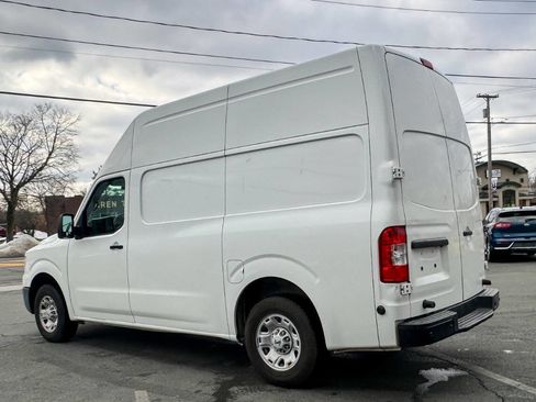 Used 2020 Nissan NV 2500 SV image 6