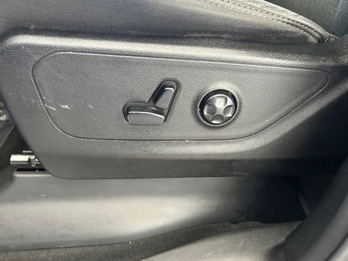 Used 2020 RAM 1500 Big Horn AWD/4WD image 38