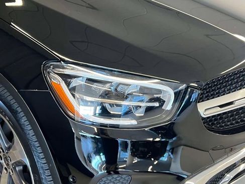 Certified 2022 Mercedes-Benz GLC 300 4MATIC Coupe image 9