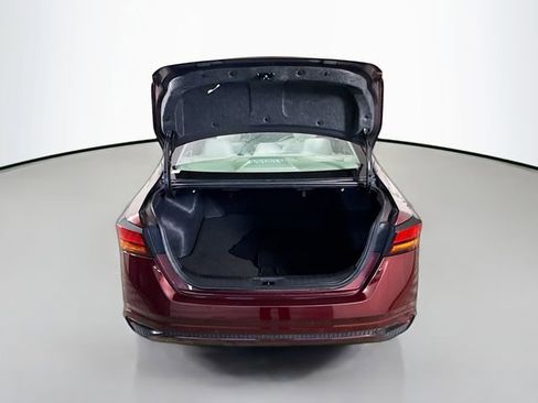 Used 2024 Nissan Altima 2.5 SV image 22