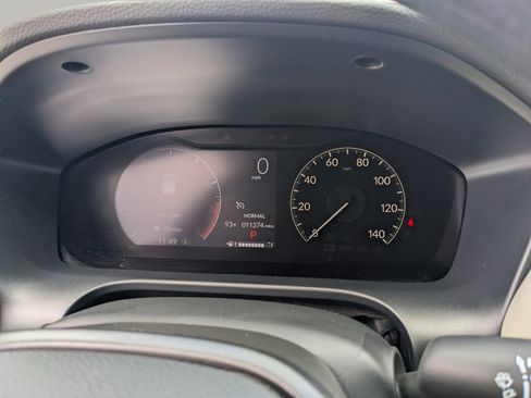 Used 2025 Honda HR-V LX image 40