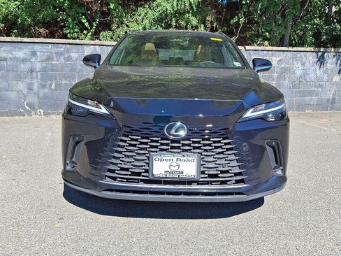 Used 2023 Lexus RX 350 Premium image 2