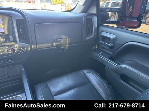 Used 2017 Chevrolet Silverado 1500 LTZ w/ LTZ Plus Package image 72