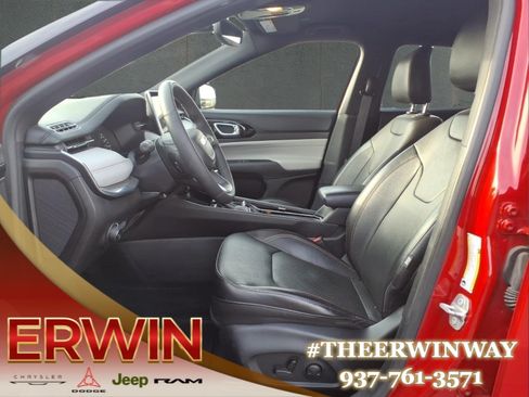 Certified 2023 Jeep Compass Limited AWD/4WD image 13
