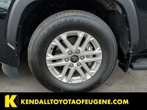 Used 2025 Toyota Sequoia SR5 AWD/4WD image 9
