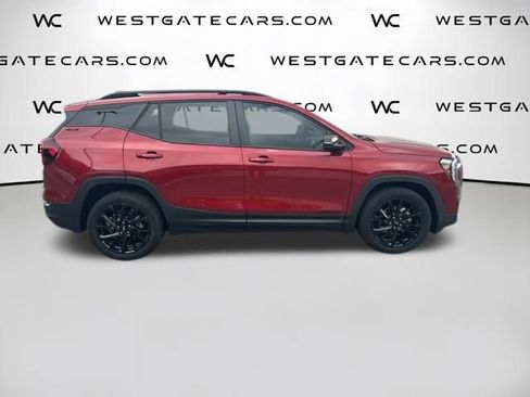 Used 2023 GMC Terrain SLE w/ Elevation Edition FWD image 7