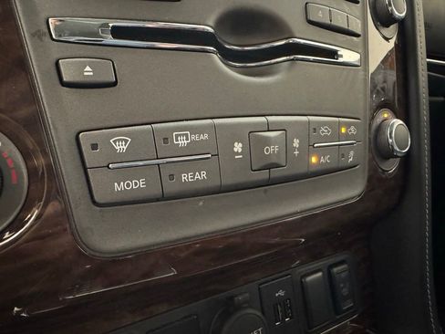 Used 2019 Nissan Armada SL w/ Premium Package AWD/4WD image 33