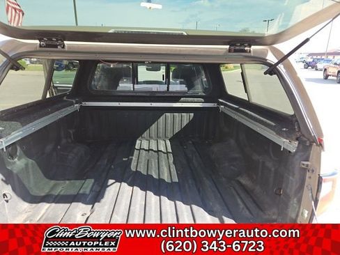 Used 2023 Nissan Titan PRO-4X w/ Pro-4x Convenience Package image 17