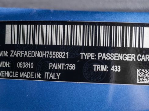 Used 2025 Alfa Romeo Giulia AWD w/ Driving Assist Package image 28