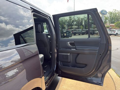 New 2026 Ford Expedition Max Platinum w/ Stealth Appearance Package AWD/4WD image 23