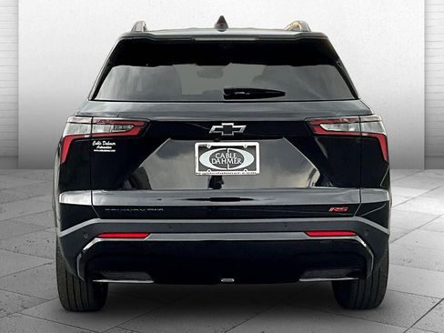 Used 2025 Chevrolet Equinox RS w/ Safety and Technology Package image 3