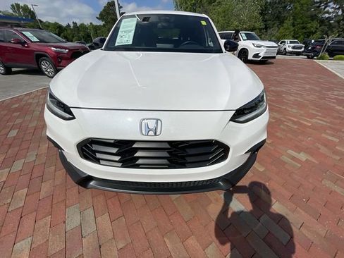 Certified 2025 Honda HR-V Sport image 25