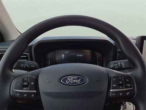 New 2025 Ford Maverick XL w/ Equipment Group 102A image 19