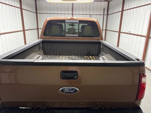 Used 2011 Ford F250 Lariat w/ Lariat Ultimate Pkg image 7