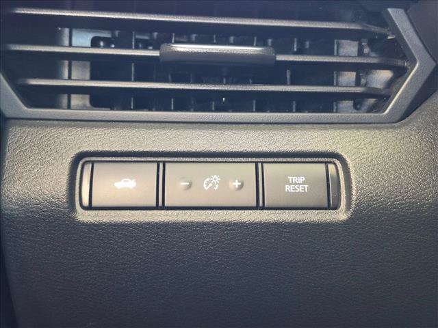 Used 2025 Nissan Altima 2.5 SV FWD image 16