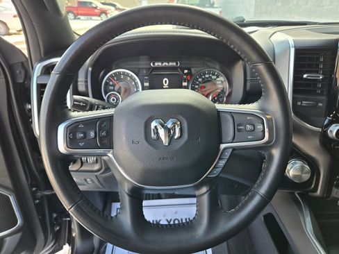 Used 2023 RAM 1500 Laramie AWD/4WD image 18