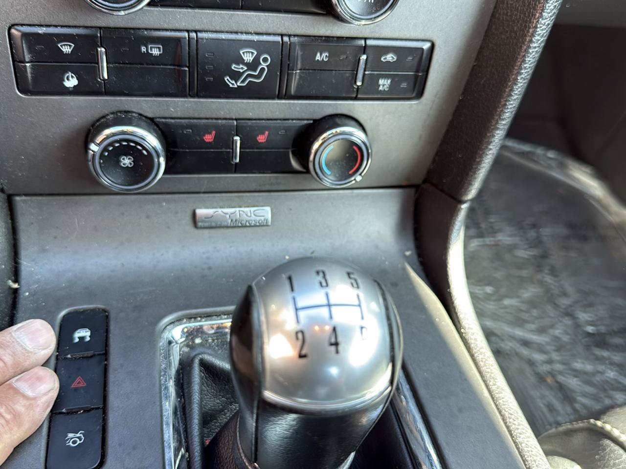 Used 2010 Ford Mustang GT RWD image 17