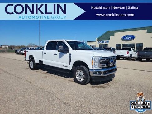 Used 2024 Ford F250 XLT image 1
