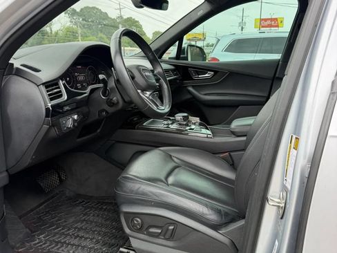 Used 2018 Audi Q7 3.0T Prestige AWD/4WD image 14
