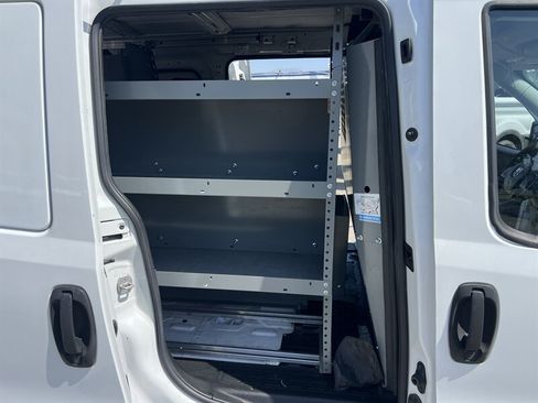 Used 2017 RAM ProMaster City Tradesman FWD image 11