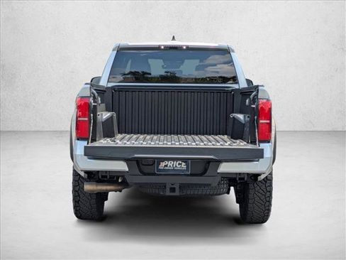 Used 2026 Toyota Tacoma TRD Off-Road AWD/4WD image 6
