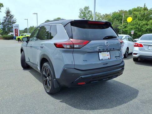 Certified 2023 Nissan Rogue SV w/ SV Premium B Package AWD/4WD image 7