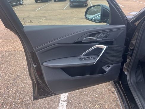 Used 2025 BMW X1 xDrive28i image 14