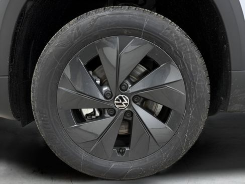 New 2026 Volkswagen Taos S FWD image 25