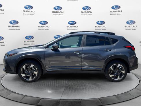 Used 2026 Subaru Crosstrek 2.5i Limited AWD/4WD image 2