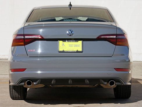 Used 2019 Volkswagen Jetta GLI Autobahn FWD image 10