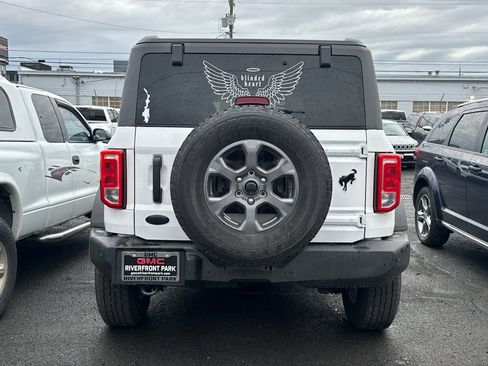 Used 2025 Ford Bronco Big Bend image 3