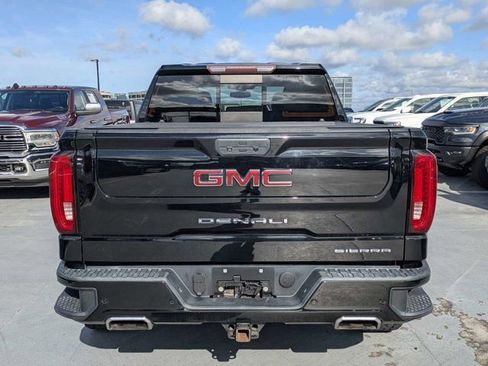 Used 2019 GMC Sierra 1500 Denali w/ Driver Alert Package II AWD/4WD image 4