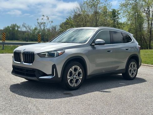 Certified 2023 BMW X1 xDrive28i w/ Convenience Package AWD/4WD image 12