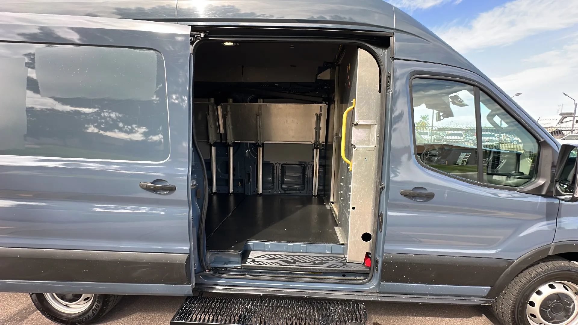 Used 2020 Ford Transit 250 148 High Roof Extended RWD image 11