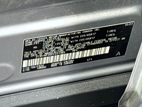 Used 2023 Toyota RAV4 LE FWD image 43