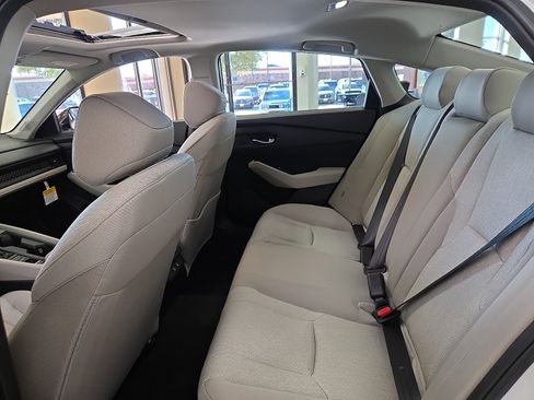 New 2025 Honda Accord SE image 6