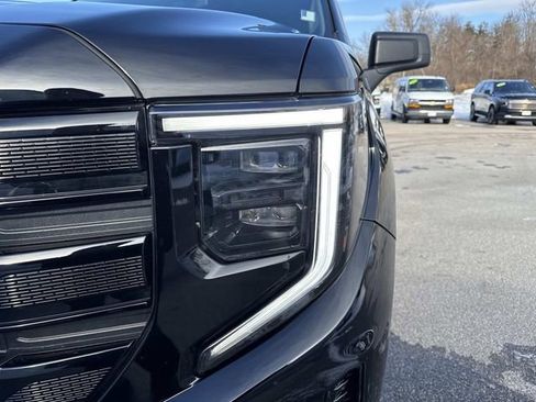 Used 2023 GMC Sierra 1500 Elevation image 10