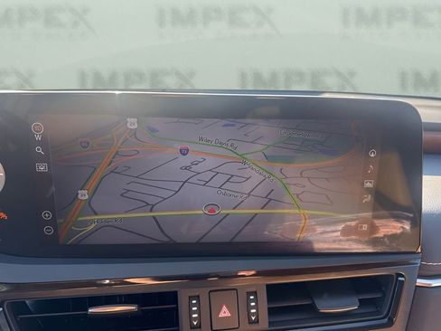 Used 2022 Lexus ES 300h Ultra Luxury image 21