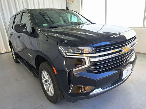 Used 2024 Chevrolet Tahoe LT AWD/4WD image 4