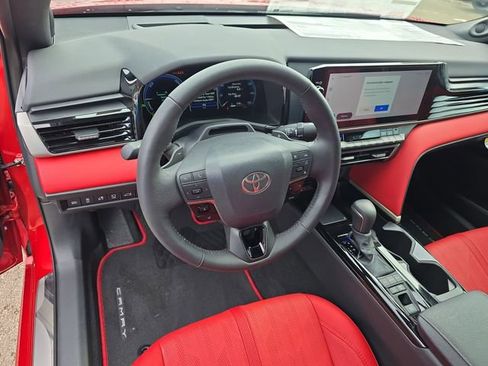 Used 2026 Toyota Camry XSE w/ Premium Plus Package FWD image 18