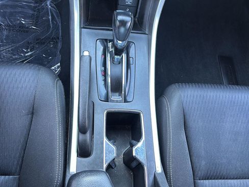 Used 2015 Honda Accord Sport image 35