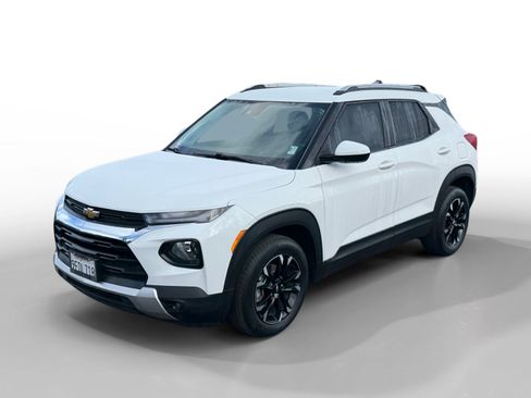 Used 2023 Chevrolet TrailBlazer LT w/ Convenience Package image 1