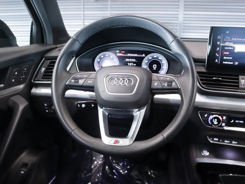 Used 2024 Audi Q5 2.0T Premium Plus AWD/4WD image 17