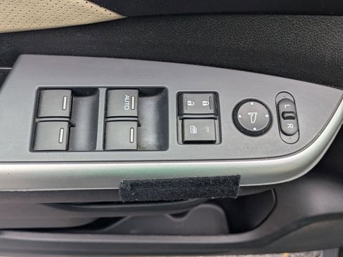 Used 2015 Honda CR-V Touring image 21