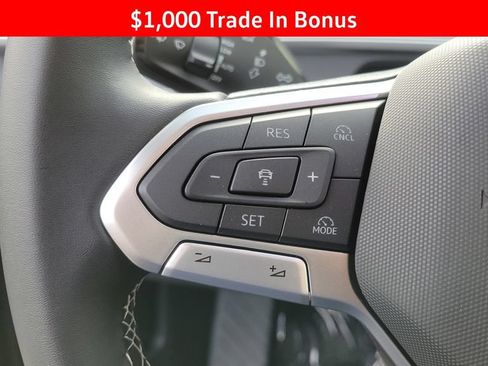 New 2026 Volkswagen Tiguan SE FWD image 19